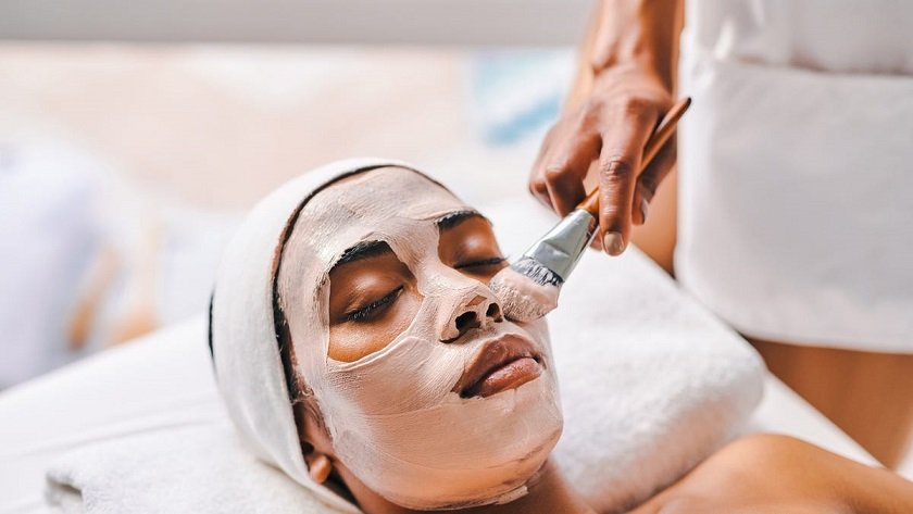 Facial Treatments In Dubai: Anti-Pollution Care